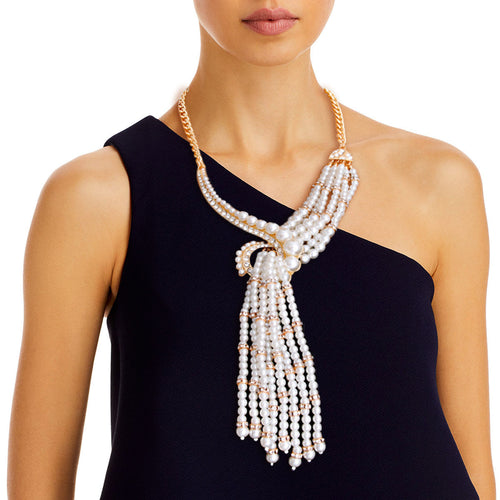 Asymmetric Cream Pearl Gold Necklace