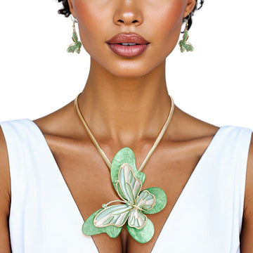 Pendant Green Butterfly 3D Necklace for Women