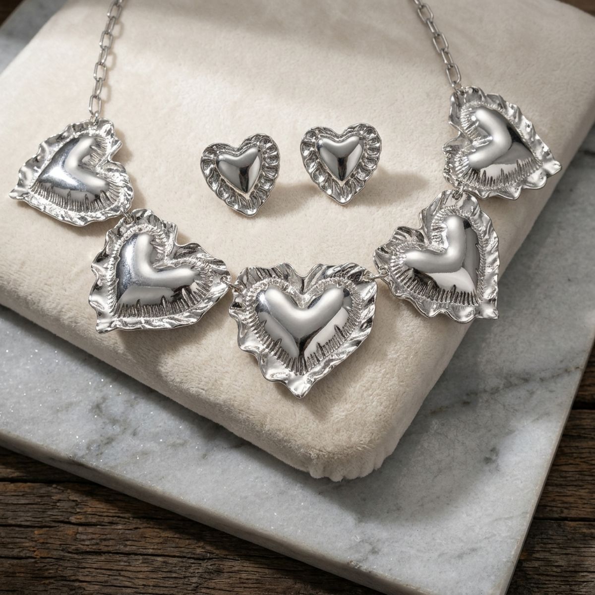 Collar Silver Heart Mylar Balloon Link Necklace
