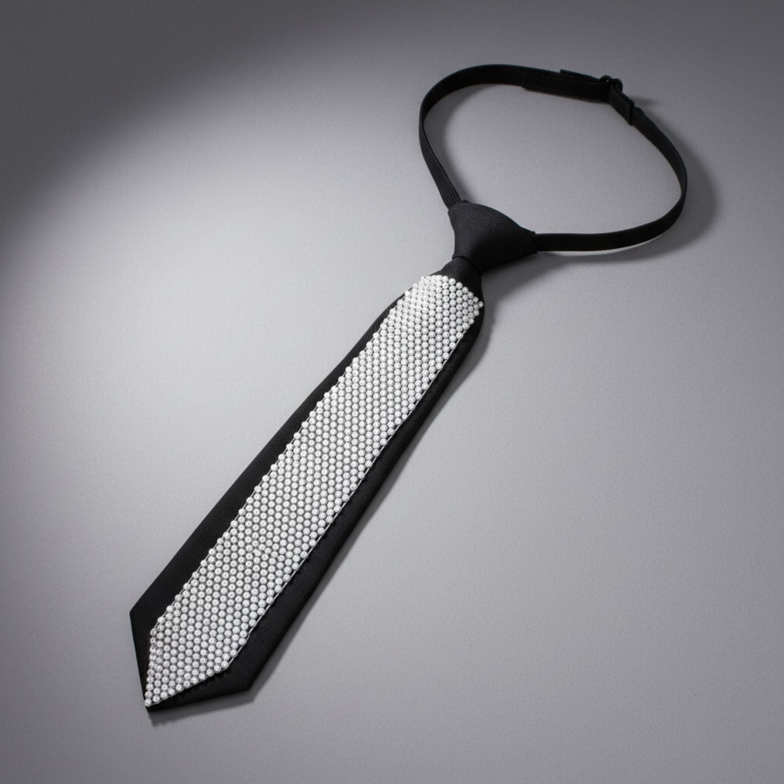 Choker Boss Lady Black White Bling Tie Necklace