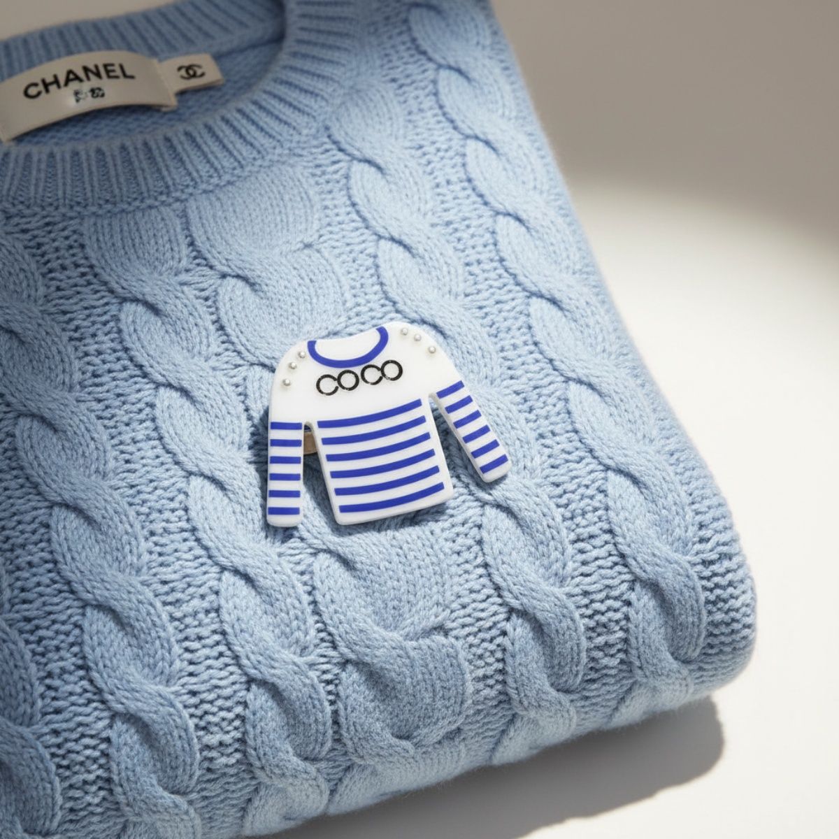 Brooch Hair Clip White Blue Stripe COCO Shirt Pin