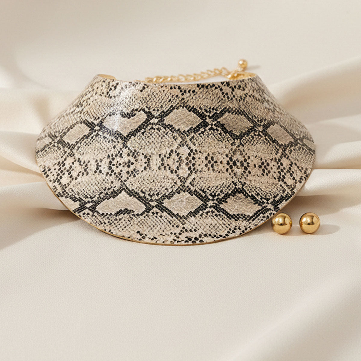 Ivory Snake Print Collar Choker Set
