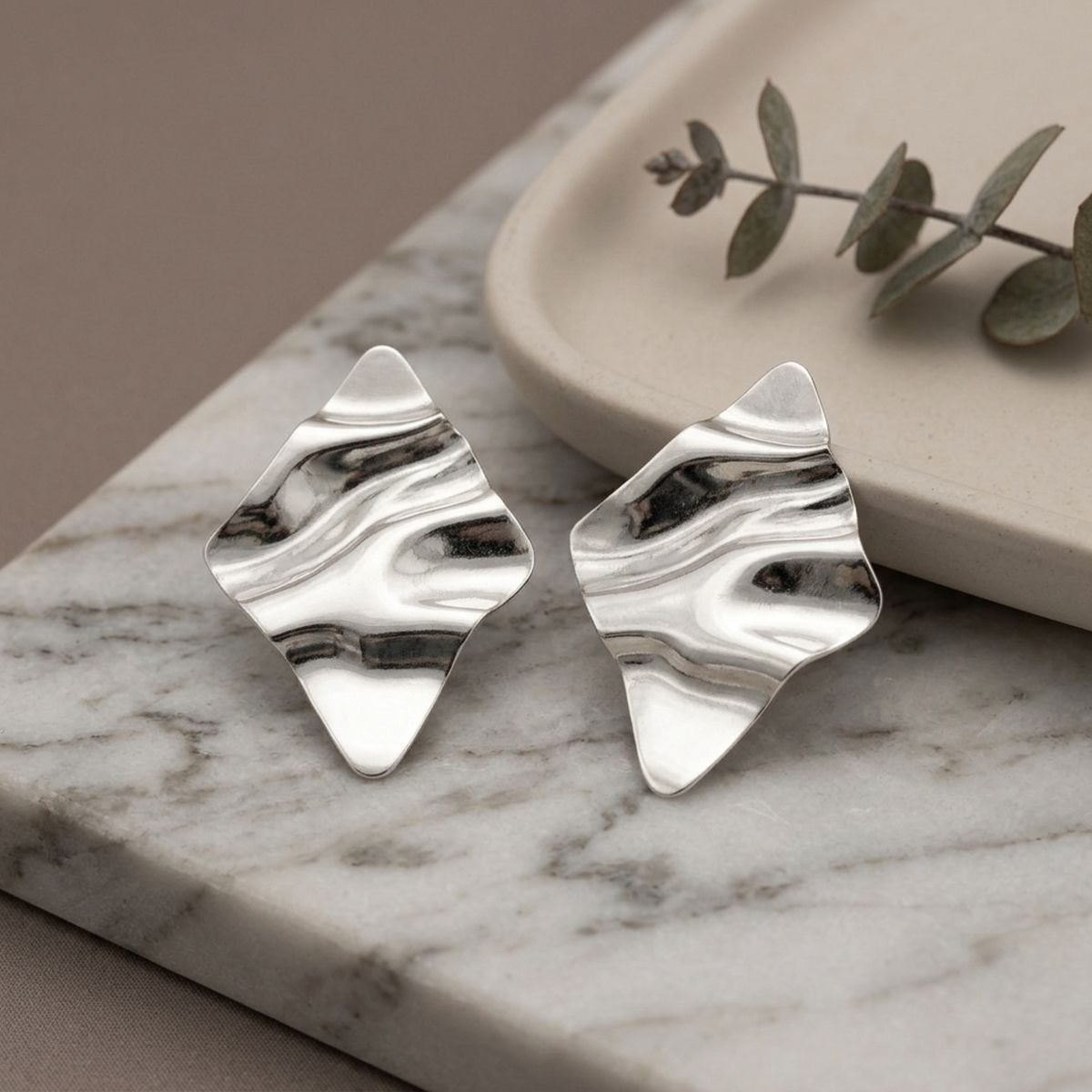 Stud Silver Stainless Steel Wavy Diamond Earrings