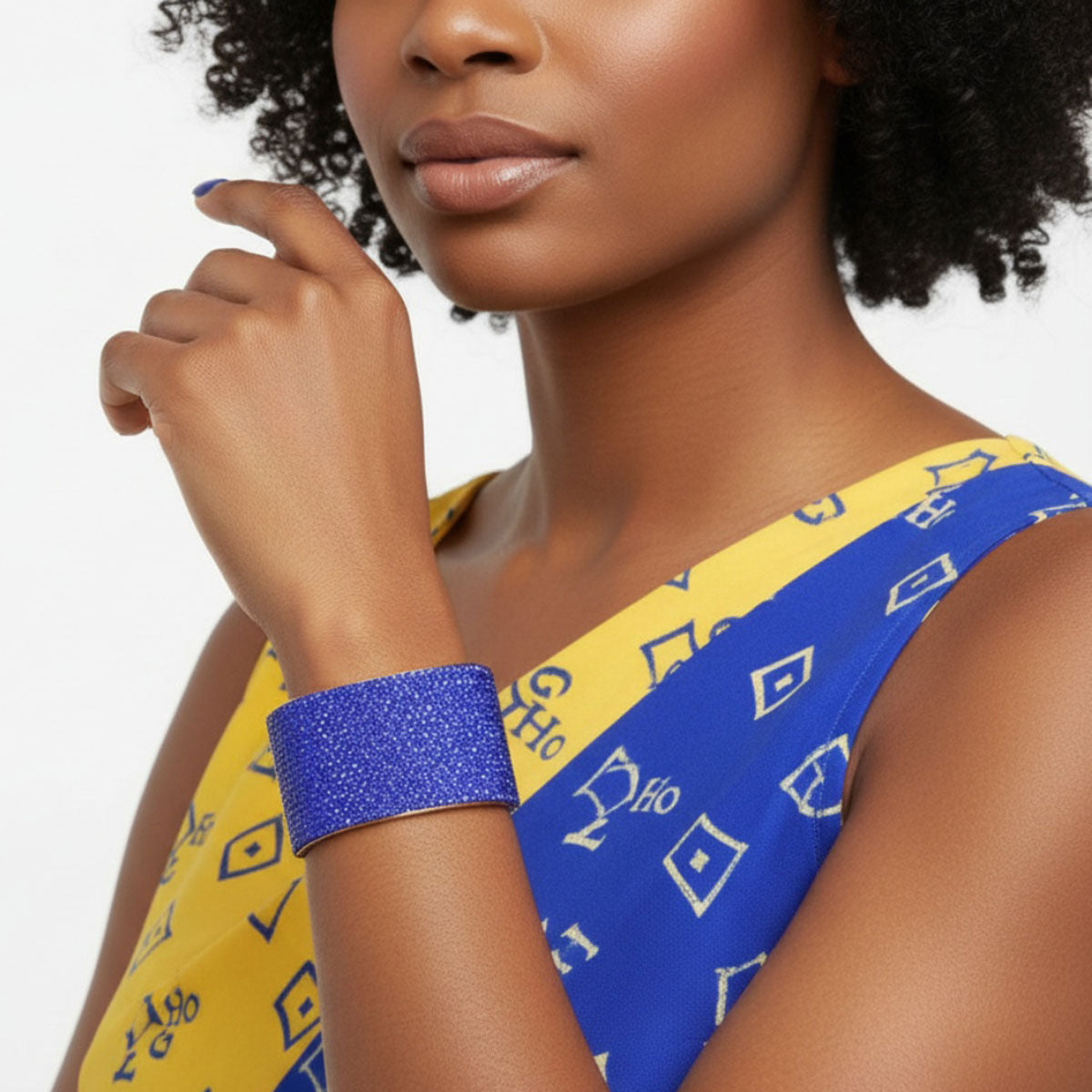 Cuff Confident Glamor Blue Pave Finish Bracelet