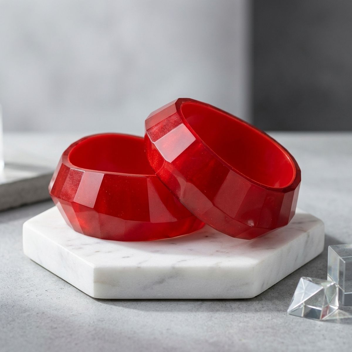 Bangle Retro Red Shimmer Prism Chunky Bracelet