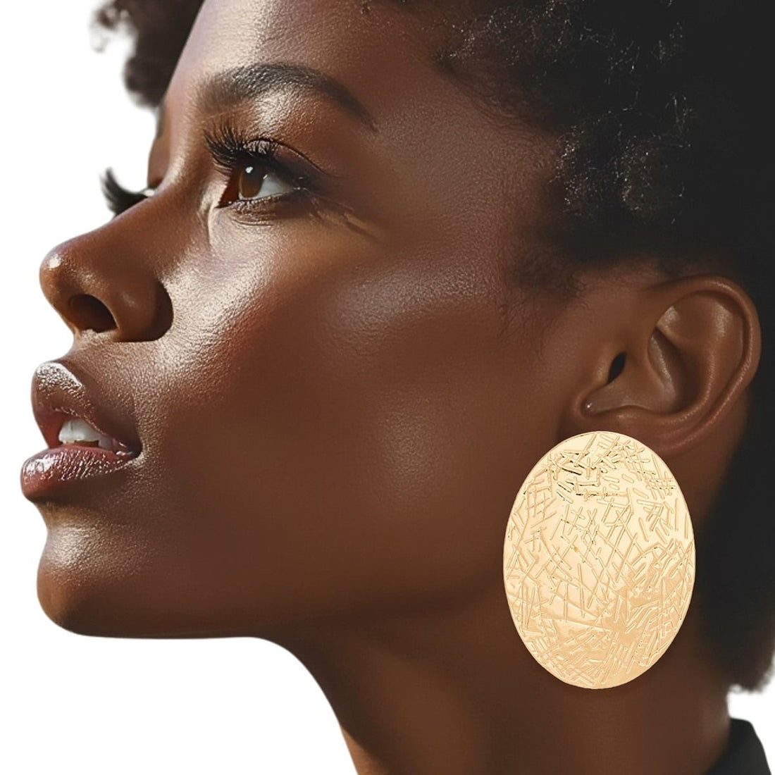 Stud Gold Metal Scratched Oval Plate Earrings