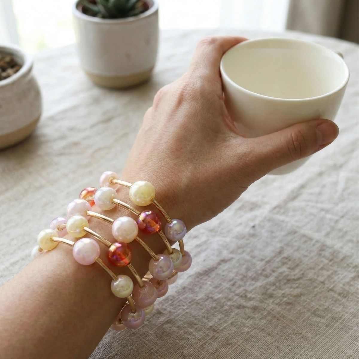 Convertible Stretch Pearlescent Bead Necklace