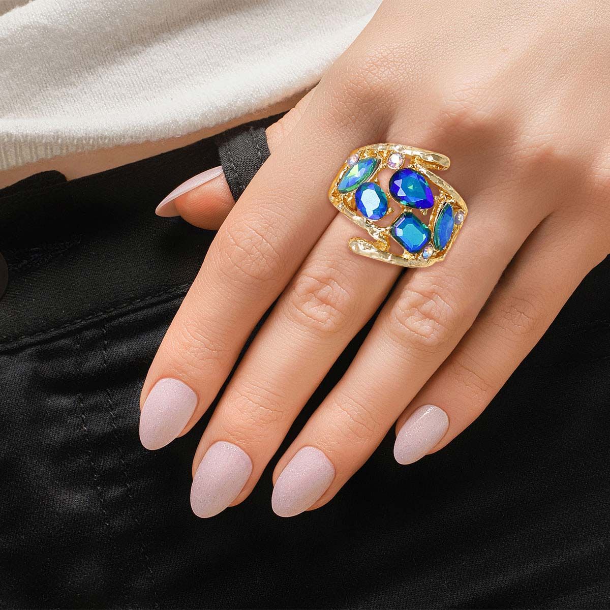Cocktail Ring Blue Loop Crystal Ring