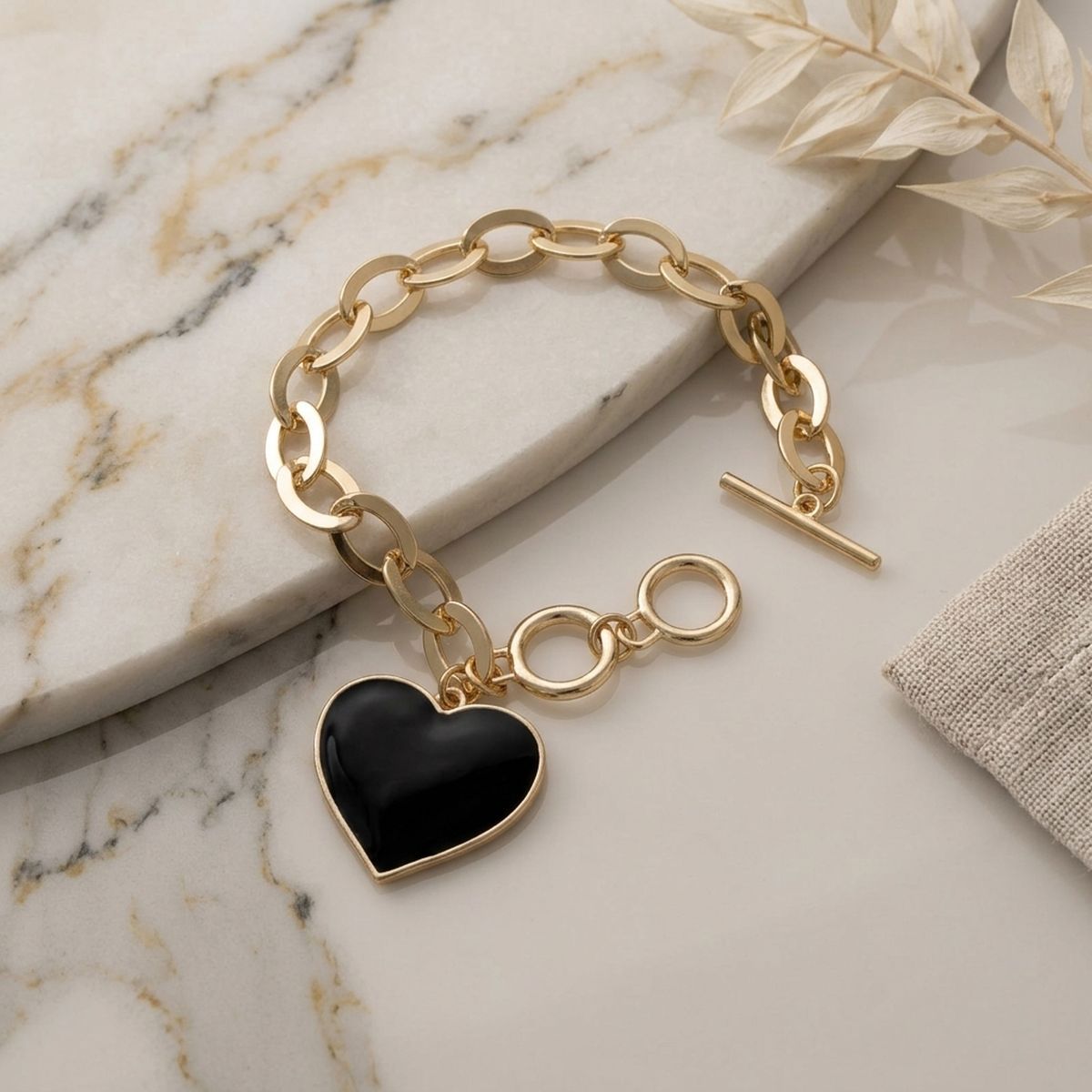 Black Heart Charm Gold Oval Chain Bracelet