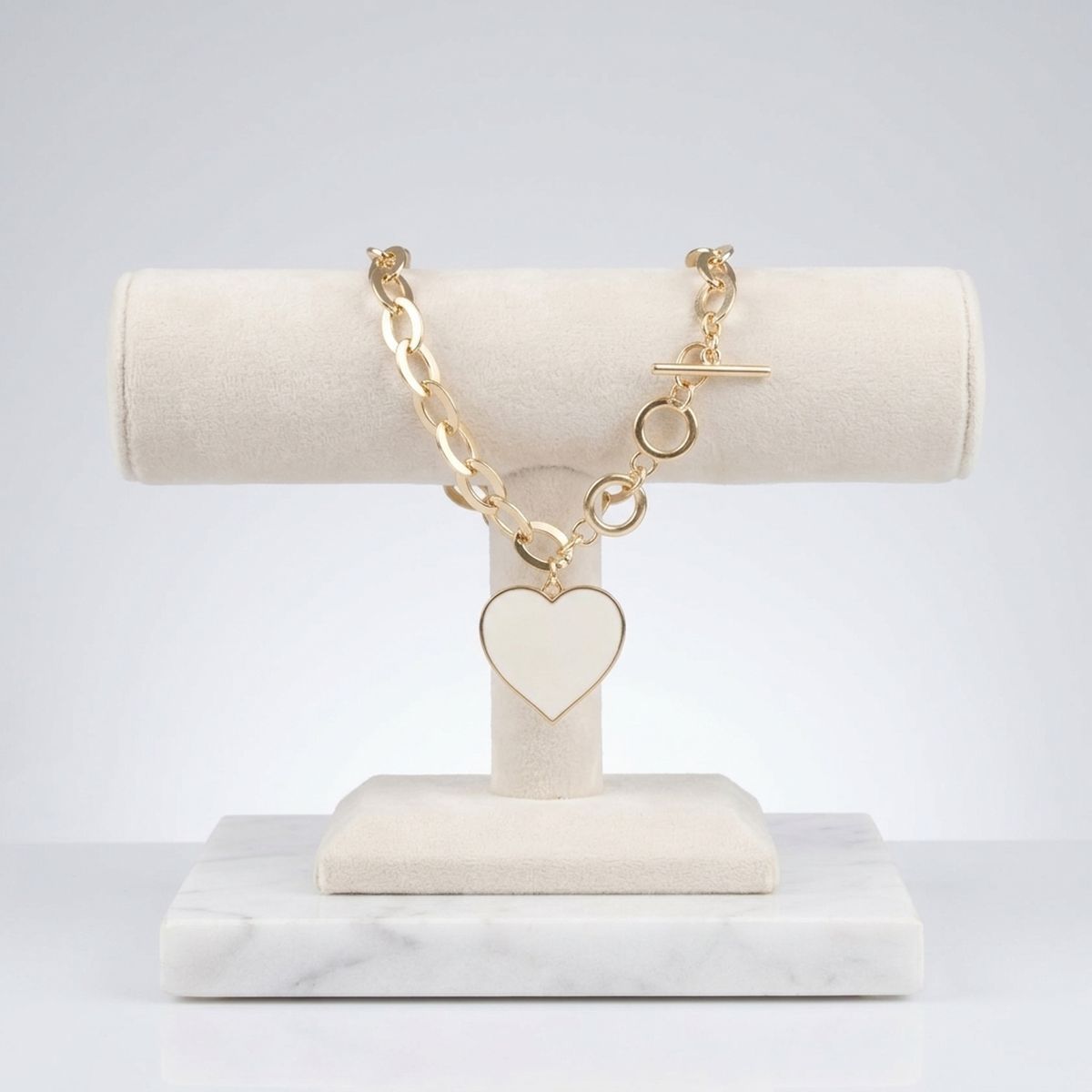Cream Heart Charm Gold Oval Chain Bracelet