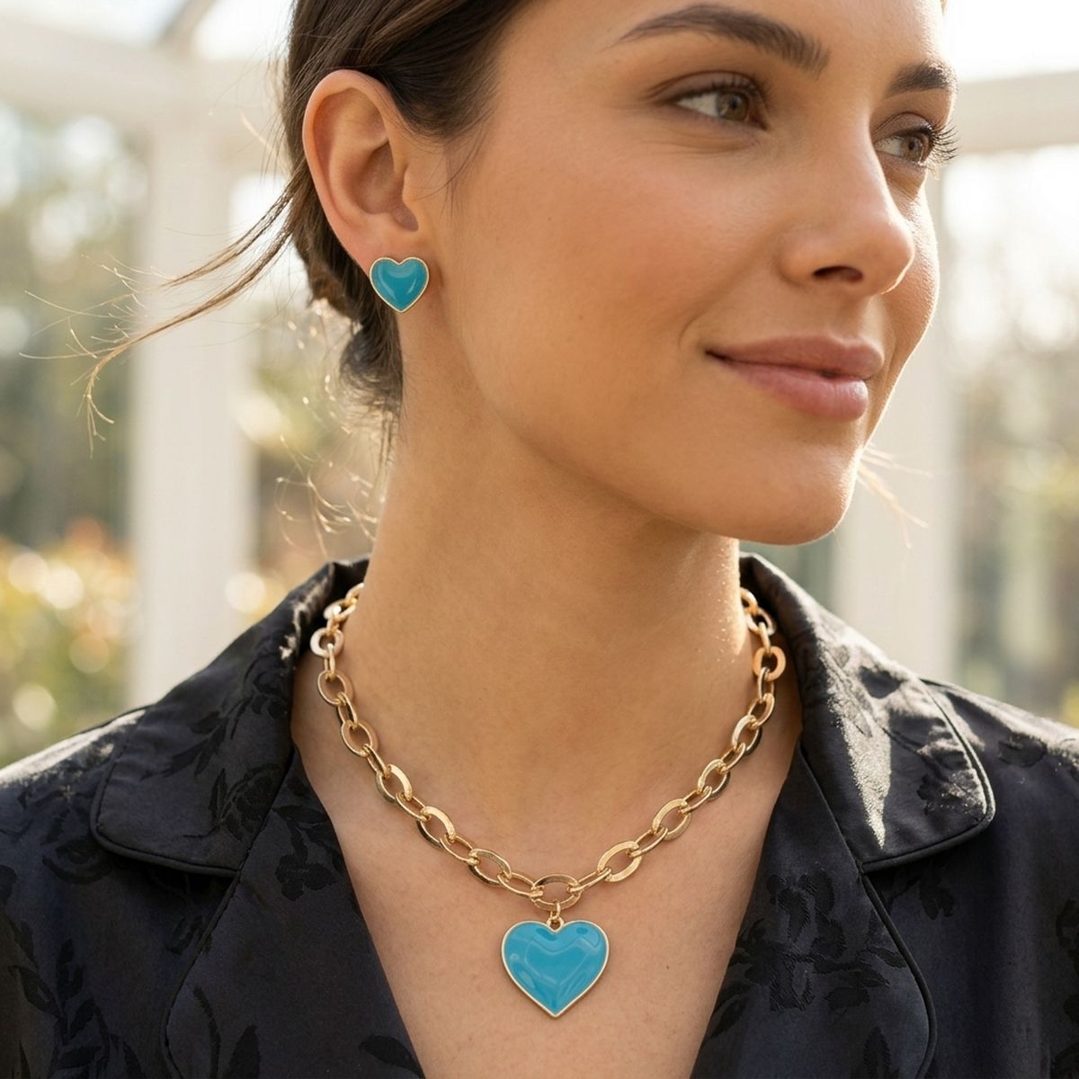 Turquoise Heart Pendant Gold Oval Chain Necklace