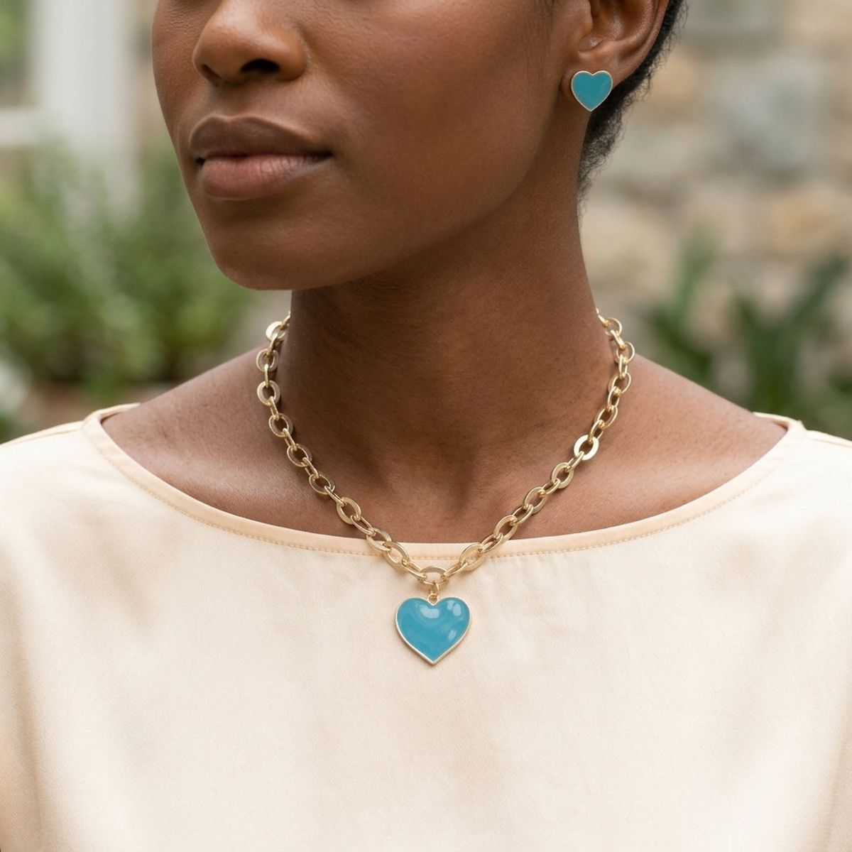 Turquoise Heart Pendant Gold Oval Chain Necklace