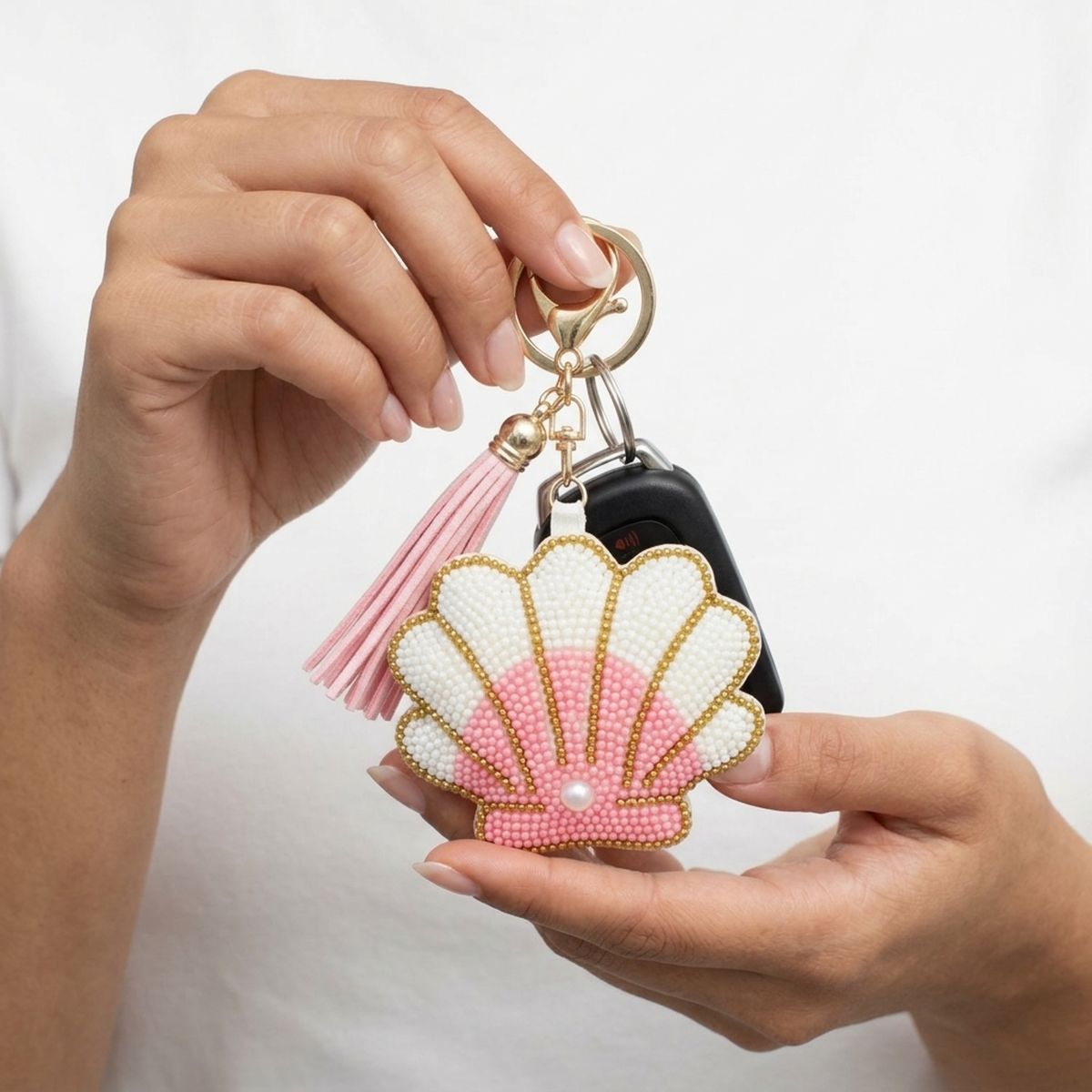 Bag Clip Pink and White Bead Seashell Keychain